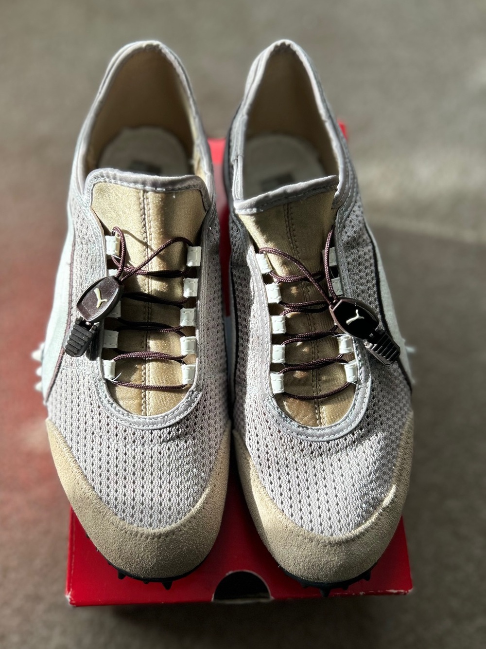 NIB Puma Woman’s Sz 9  Beige and Light Gray Slip-On Sneakers with Toggle Lacing